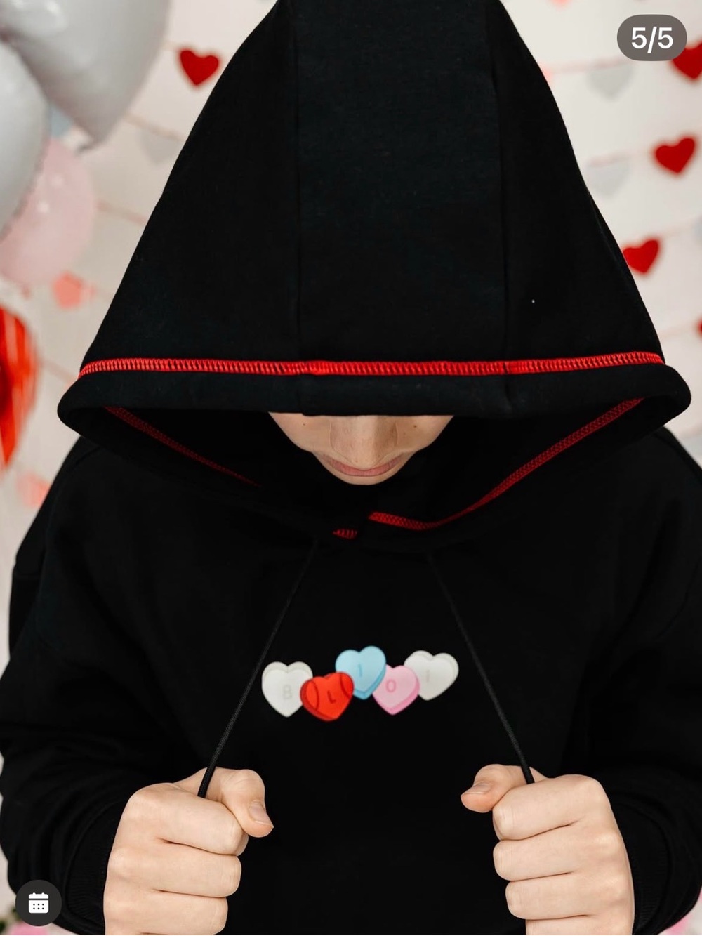 Baseball lifestyle 101 Youth navy Hoodie Candy Heart Graphic - like new